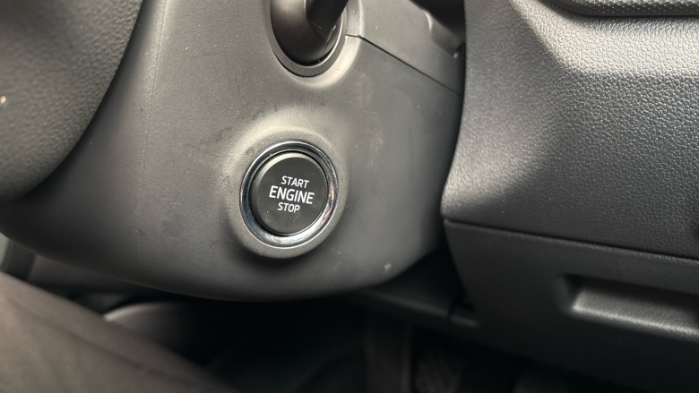 Skoda Fabia 1.0 MPI 80 Colour Edition 5dr Petrol Hatchback